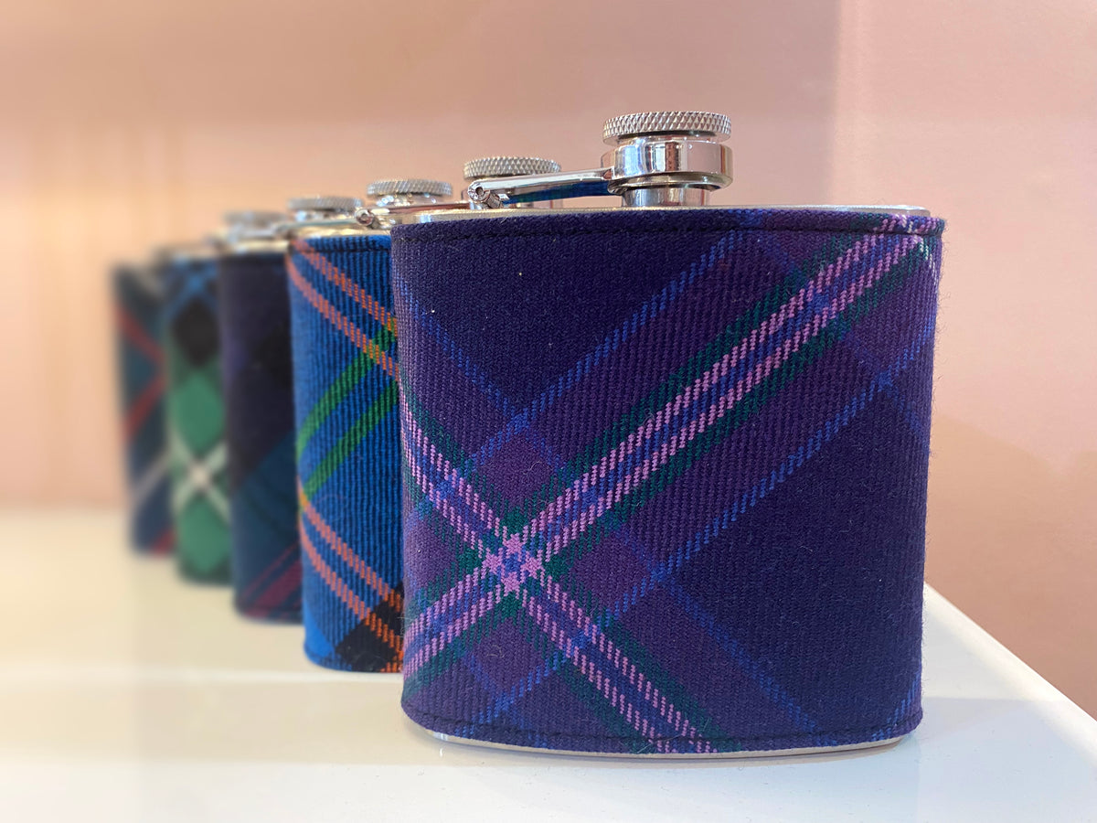 Tartan 6oz Hip Flask - Black Watch image 1